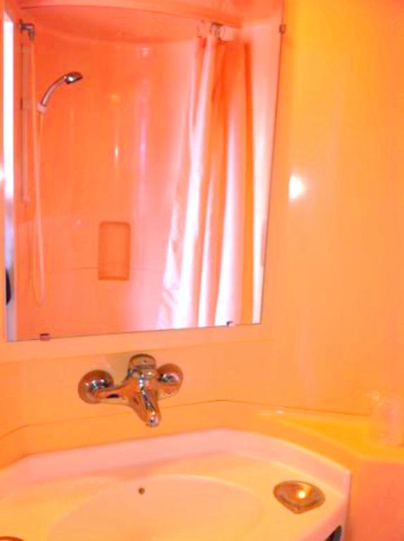 Premiere Classe Paris Ouest - Nanterre - La Defense Экстерьер фото